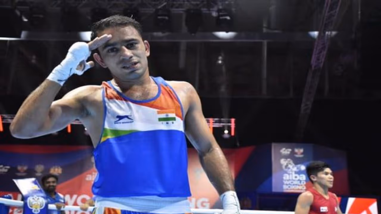 বিশ্ব চ্যাম্পিয়নশিপ ভুলে অমিতের ফোকাসে এবার টোকিও অলিম্পিক বিশ্ব চ্যাম্পিয়নশিপ ভুলে অমিতের ফোকাসে এবার টোকিও অলিম্পিক