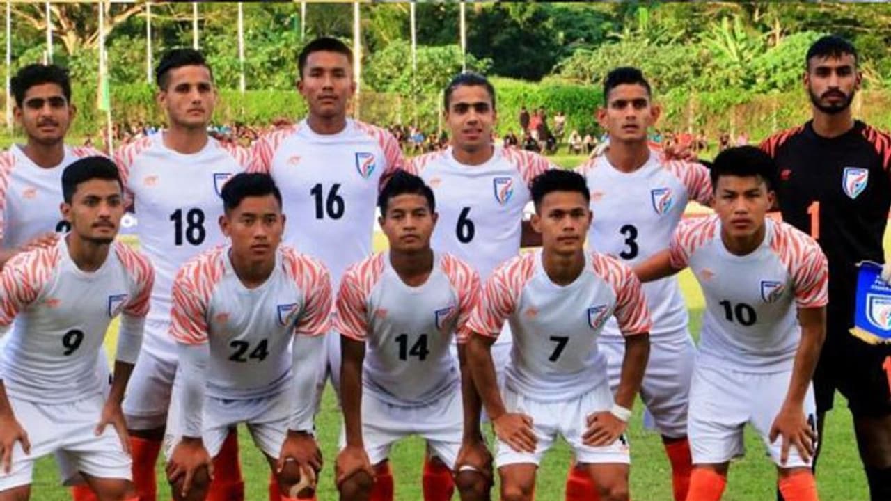 सैफ चैम्पियनशिप में विजयी आगाज करना चाहेगी भारतीय फुटबाल टीम, ये है राह में रोड़ा सैफ चैम्पियनशिप में विजयी आगाज करना चाहेगी भारतीय फुटबाल टीम, ये है राह में रोड़ा