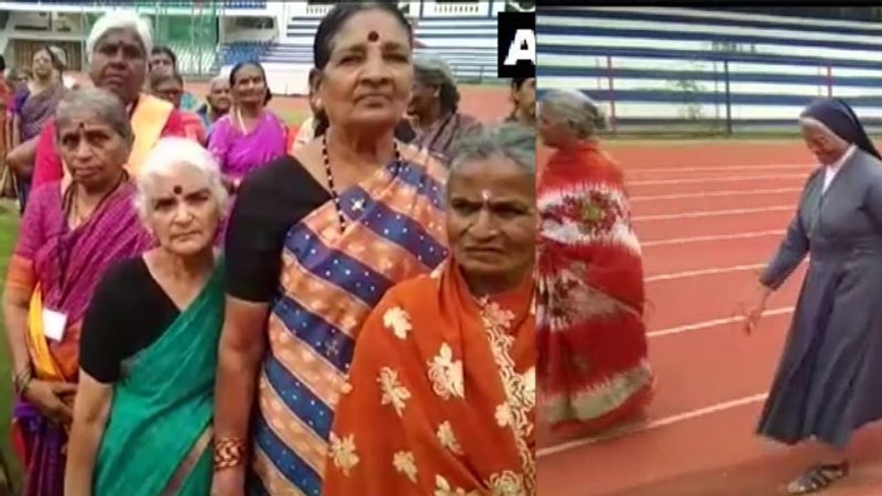 200 ಮೀಟರ್ ರೇಸ್ ಗೆದ್ದ 81 ವರ್ಷದ ಬೆಂಗಳೂರಿನ ಅಜ್ಜಿ..! 200 ಮೀಟರ್ ರೇಸ್ ಗೆದ್ದ 81 ವರ್ಷದ ಬೆಂಗಳೂರಿನ ಅಜ್ಜಿ..!