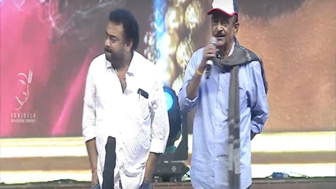 సైరా ప్రీరిలీజ్: జాతి కోసం యుద్ధం చేస్తే అది చరిత్ర.. పరుచూరి! సైరా ప్రీరిలీజ్: జాతి కోసం యుద్ధం చేస్తే అది చరిత్ర.. పరుచూరి!