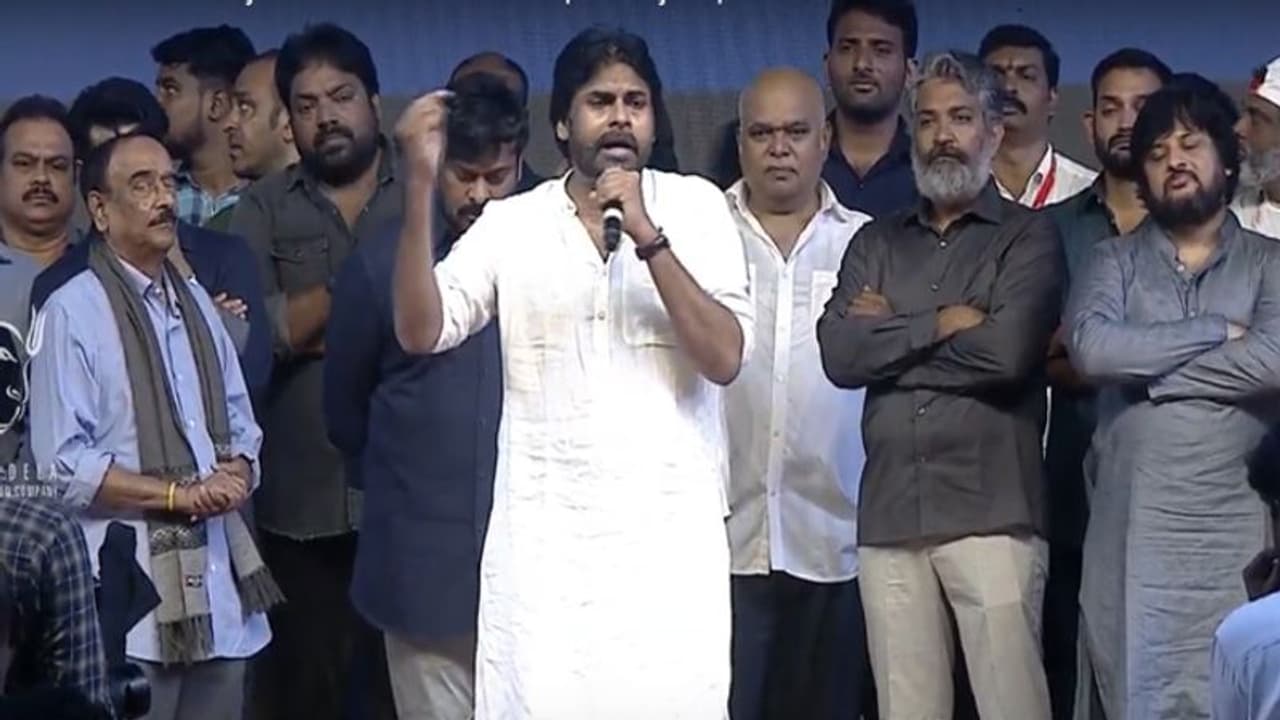 తీవ్రమైన పవన్ కళ్యాణ్ ఆరోగ్య సమస్య.. గబ్బర్ సింగ్ టైం నుంచి!