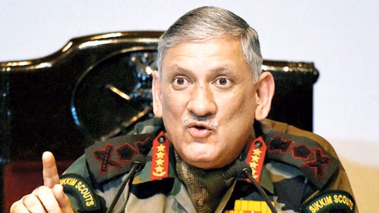 बालाकोट में 500 आतंकी सक्रिय, आर्मी चीफ ने कहा 'हमें आता है सीजफायर का जवाब देना'