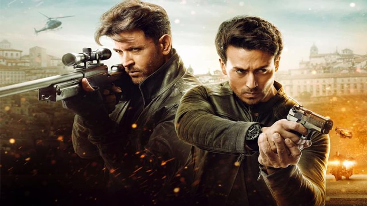 హీరోలని విడగొట్టిన డైరెక్టర్.. ఇలాంటి ఐడియాలు కూడా వస్తాయా! హీరోలని విడగొట్టిన డైరెక్టర్.. ఇలాంటి ఐడియాలు కూడా వస్తాయా!