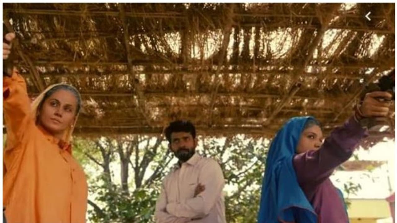 സാൻഡ് കി ആങ്കുമായി തപ്സി, ട്രെയിലര് കാണാം സാൻഡ് കി ആങ്കുമായി തപ്സി, ട്രെയിലര് കാണാം