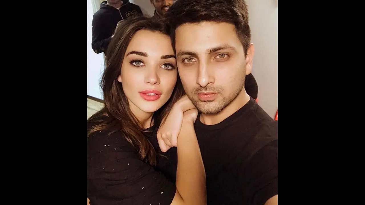 Amy Jackson delivers baby boy Andreas, George Panayiotou couldn't look happier Amy Jackson delivers baby boy Andreas, George Panayiotou couldn't look happier