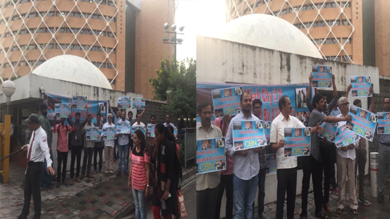 హైటెక్ సిటీ కి 21ఏళ్లు... చంద్రబాబు చలవేనంటున్న టెక్కీలు హైటెక్ సిటీ కి 21ఏళ్లు... చంద్రబాబు చలవేనంటున్న టెక్కీలు