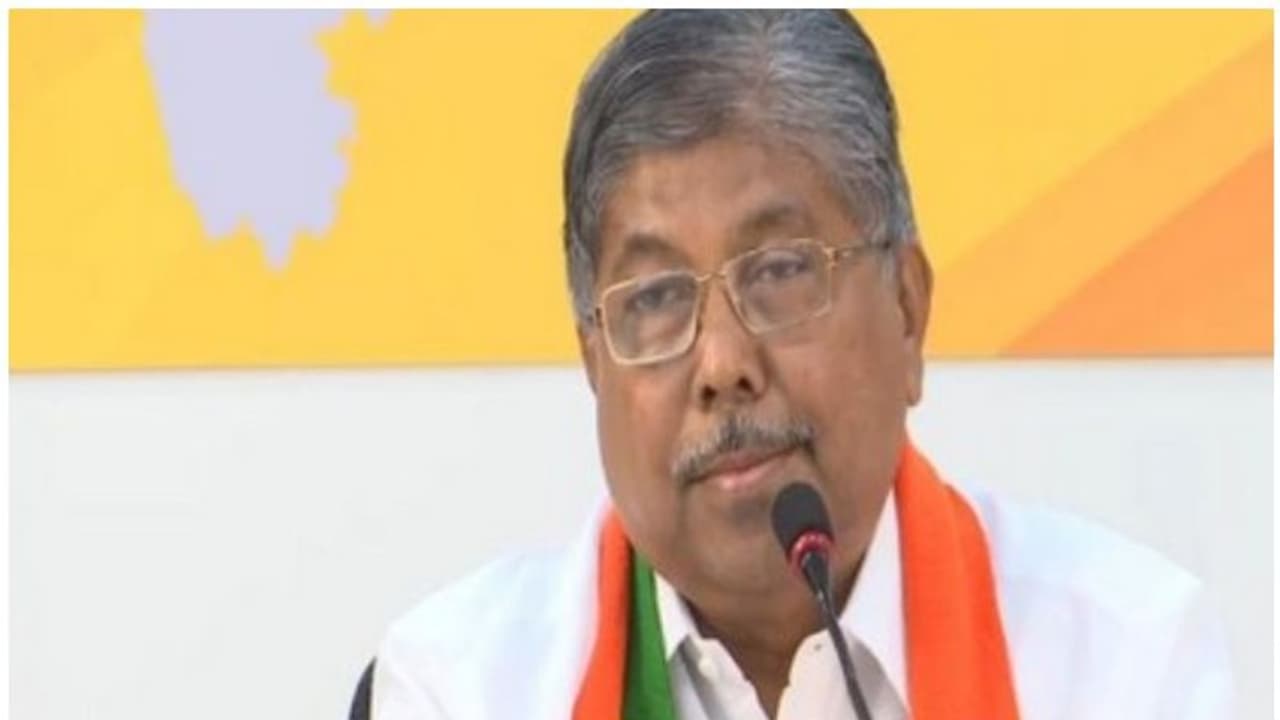 'സഖ്യം തകരുമെന്ന് കരുതുന്നവര് നിരാശപ്പെടും'; ബിജെപി ശിവസേന സഖ്യം 220 സീറ്റുകള് നേടുമെന്ന് ചന്ദ്രകാന്ത് പാട്ടീല് 'സഖ്യം തകരുമെന്ന് കരുതുന്നവര് നിരാശപ്പെടും'; ബിജെപി ശിവസേന സഖ്യം 220 സീറ്റുകള് നേടുമെന്ന് ചന്ദ്രകാന്ത് പാട്ടീല്