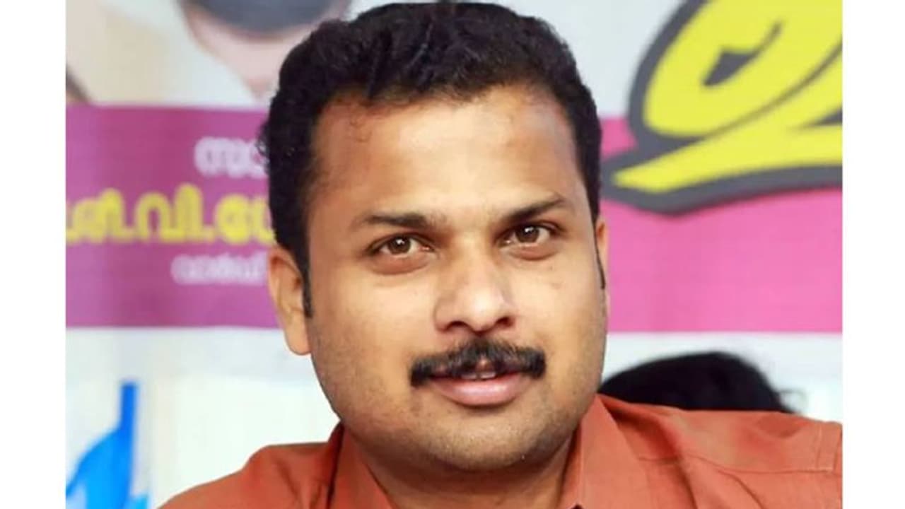 വട്ടിയൂർക്കാവിൽ വി കെ പ്രശാന്ത് എൽഡിഎഫ് സ്ഥാനാർത്ഥിയാകും വട്ടിയൂർക്കാവിൽ വി കെ പ്രശാന്ത് എൽഡിഎഫ് സ്ഥാനാർത്ഥിയാകും