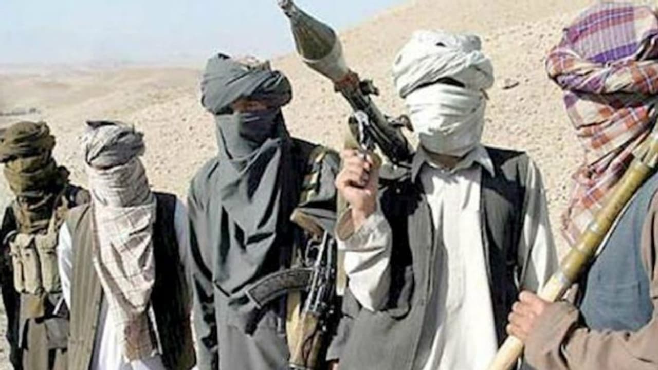 जम्मू कश्मीर में हमले के लिए पाकिस्तान की नई साजिश, 60 अफगान लड़ाकों को किया भर्ती