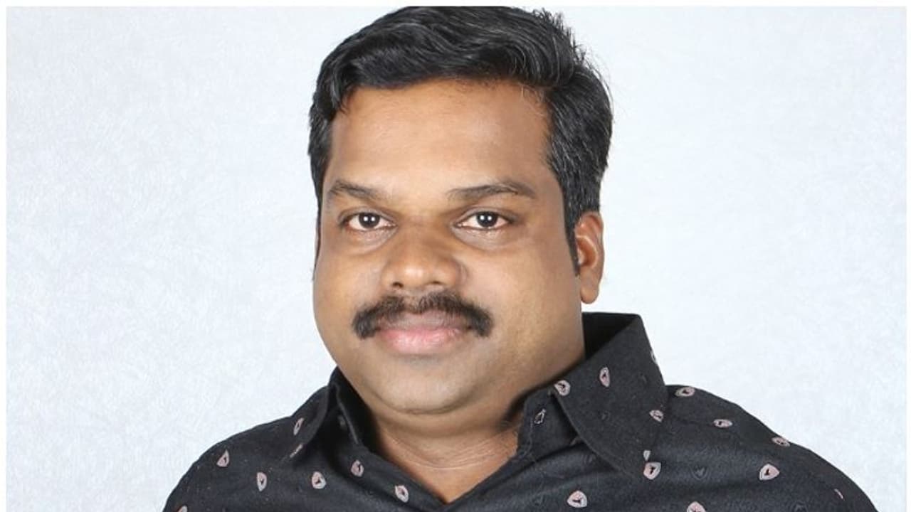 കോന്നിയില് കെ യു ജനീഷ് കുമാർ സിപിഎം സ്ഥാനാർത്ഥി കോന്നിയില് കെ യു ജനീഷ് കുമാർ സിപിഎം സ്ഥാനാർത്ഥി