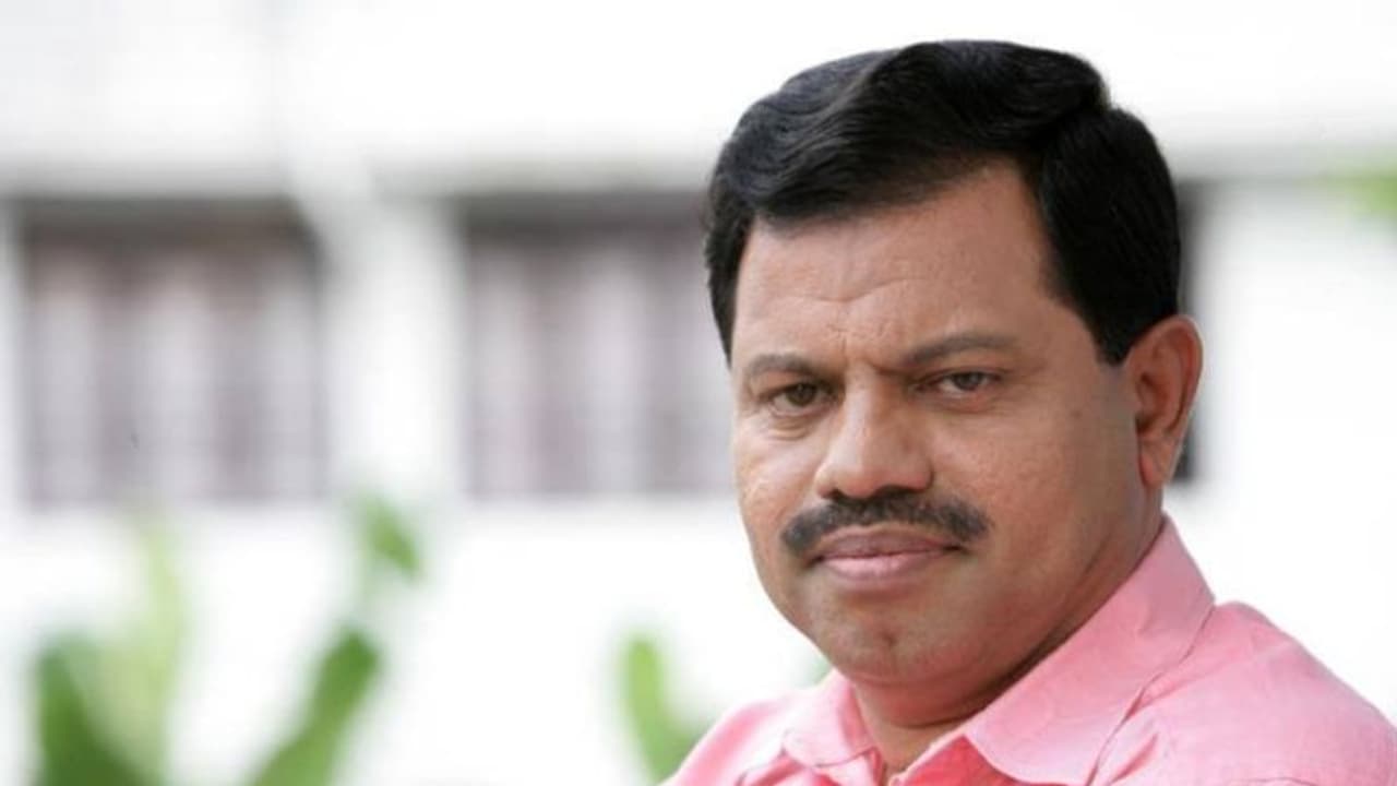 കാസർകോട്ടെ രോഗിയുമായി അടുത്തിടപഴകിയില്ല, സെൽഫി എടുത്തിട്ടുണ്ടെന്ന് എംസി ഖമറുദ്ദീൻ എംഎൽഎ