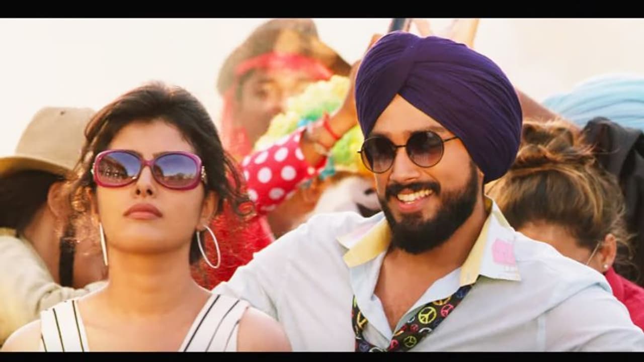 'ഹാപ്പി സിംഗ്' ആയി കാളിദാസ്; 'ഹാപ്പി സര്ദാര്' ട്രെയ്ലര് 'ഹാപ്പി സിംഗ്' ആയി കാളിദാസ്; 'ഹാപ്പി സര്ദാര്' ട്രെയ്ലര്