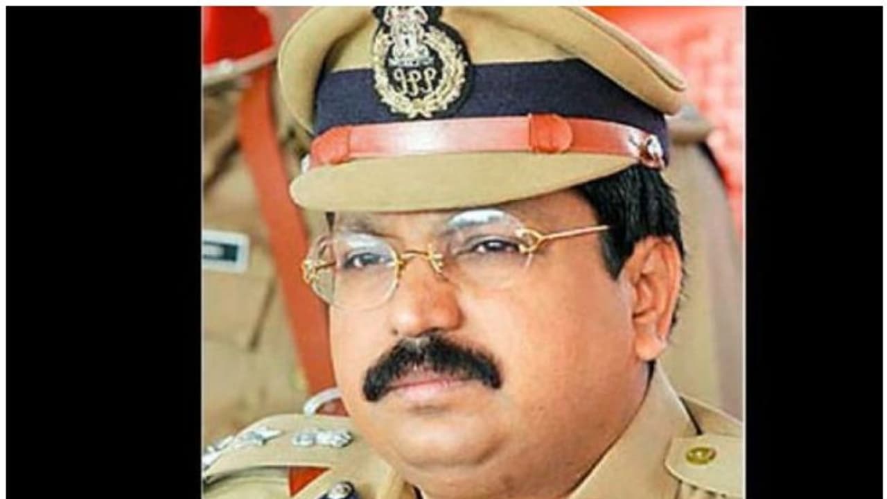 അനധികൃത സ്വത്ത് സമ്പാദന കേസ്; ടോമിൻ ജെ തച്ചങ്കരിയുടെ വിടുതൽ ഹർജി തള്ളി