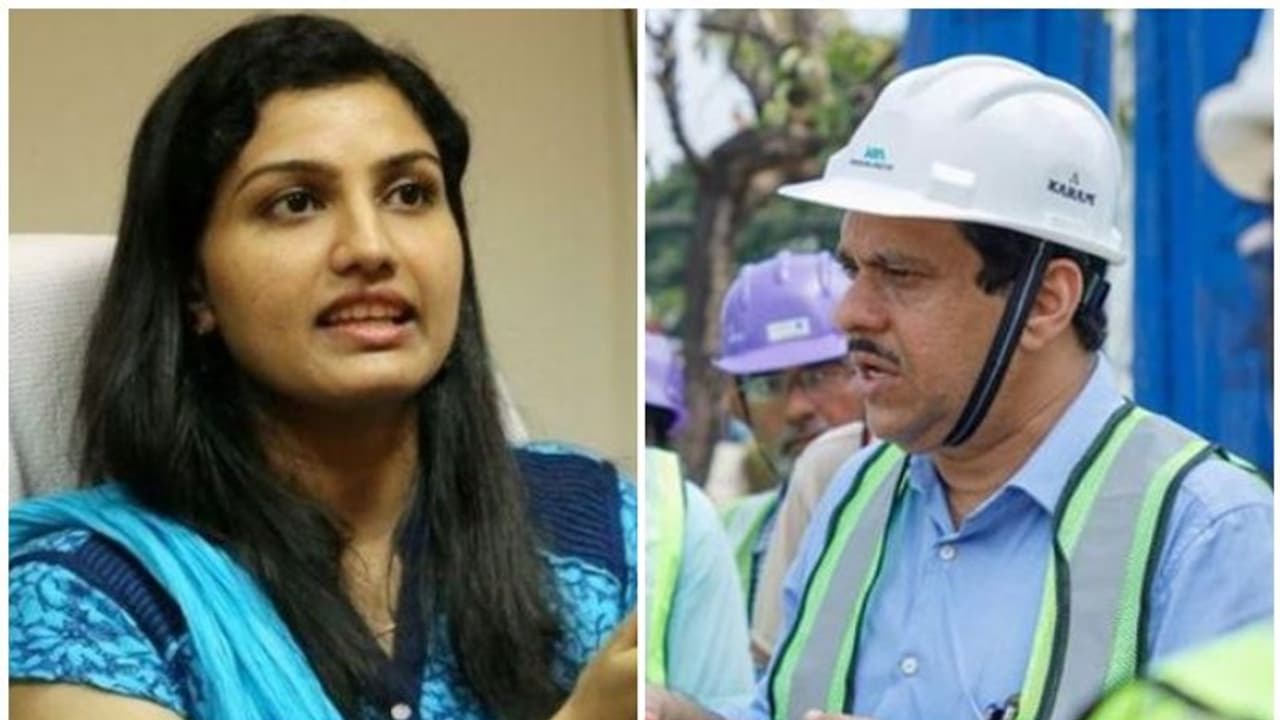 'ഐഎഎസില്' അഴിച്ചുപണി; ദേവികുളം സബ് കളക്ടറെയും മുഹമ്മദ് ഹനീഷിനെയും മാറ്റി 'ഐഎഎസില്' അഴിച്ചുപണി; ദേവികുളം സബ് കളക്ടറെയും മുഹമ്മദ് ഹനീഷിനെയും മാറ്റി