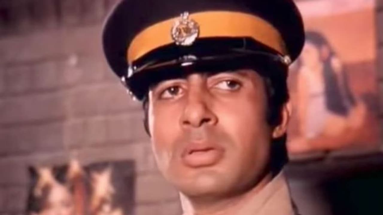 ദാദാസാഹേബ് ഫാല്‍കെ അവാര്‍ഡ്; അഭിനന്ദനങ്ങള്‍ ഇൻസ്‍പെക്ടര്‍ വിജയ് എന്ന് അമിതാഭ് ബച്ചനോട് മുംബൈ പൊലീസ്