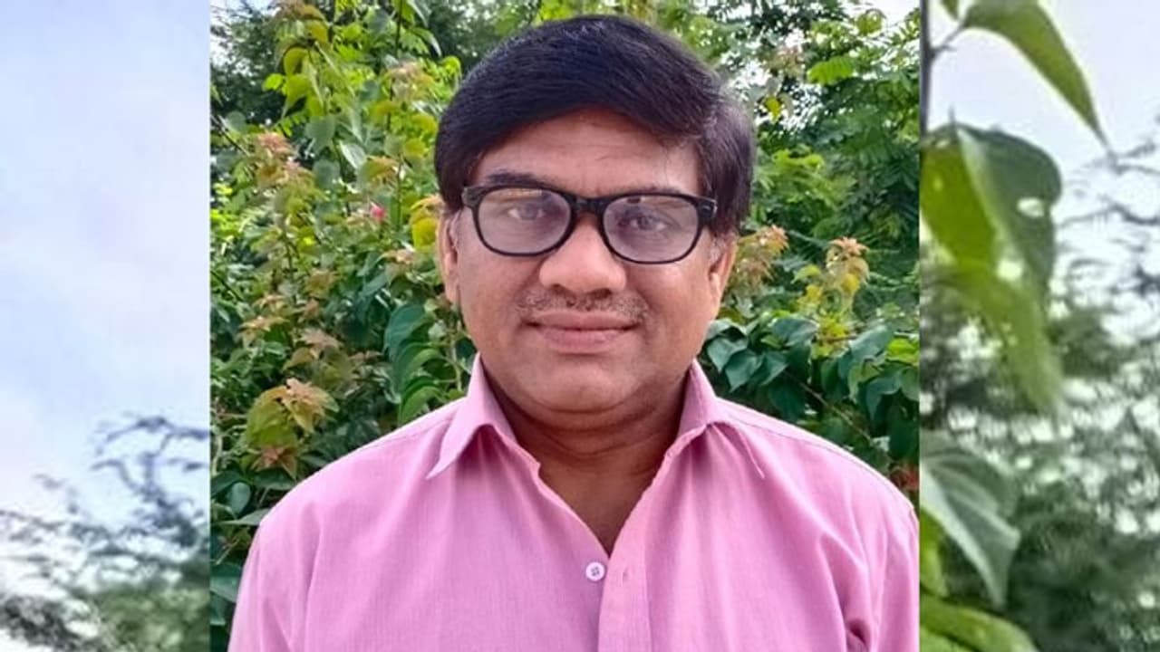 వడ్డెబోయిన శ్రీనివాస్ కవిత: రోజుభాష రాజభాష వడ్డెబోయిన శ్రీనివాస్ కవిత: రోజుభాష రాజభాష