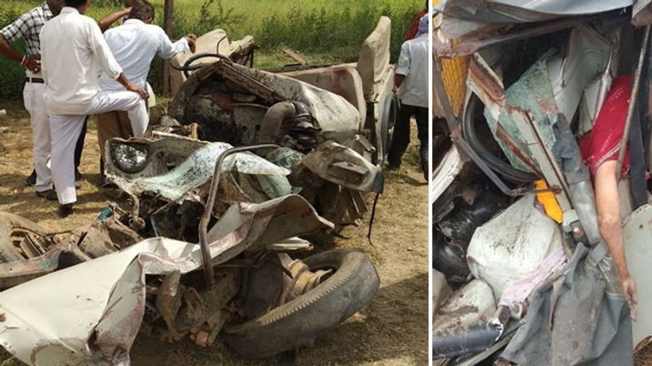 भीषण टक्कर मारने के बाद दूर तक जीप को घसीटकर ले गया ट्रक, 7 की मौत भीषण टक्कर मारने के बाद दूर तक जीप को घसीटकर ले गया ट्रक, 7 की मौत