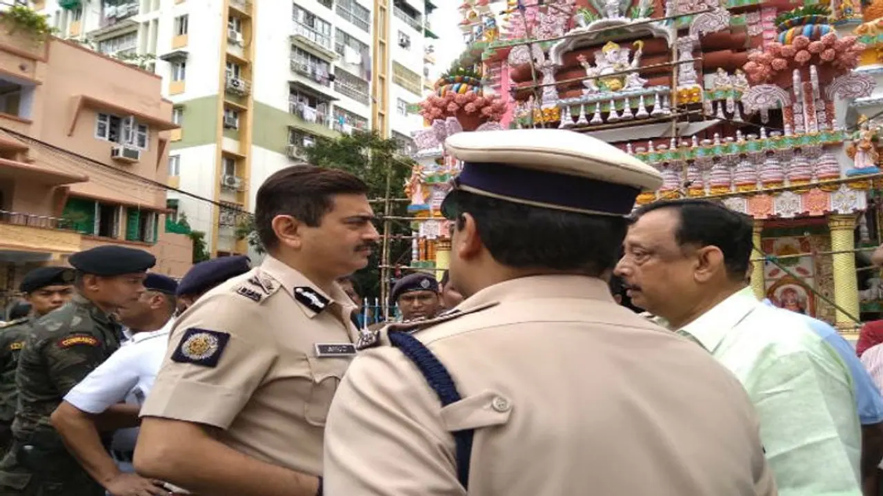 দিল্লির হিংসার আঁচ কলকাতায়, সব থানাকে সতর্ক করলেন সিপি দিল্লির হিংসার আঁচ কলকাতায়, সব থানাকে সতর্ক করলেন সিপি
