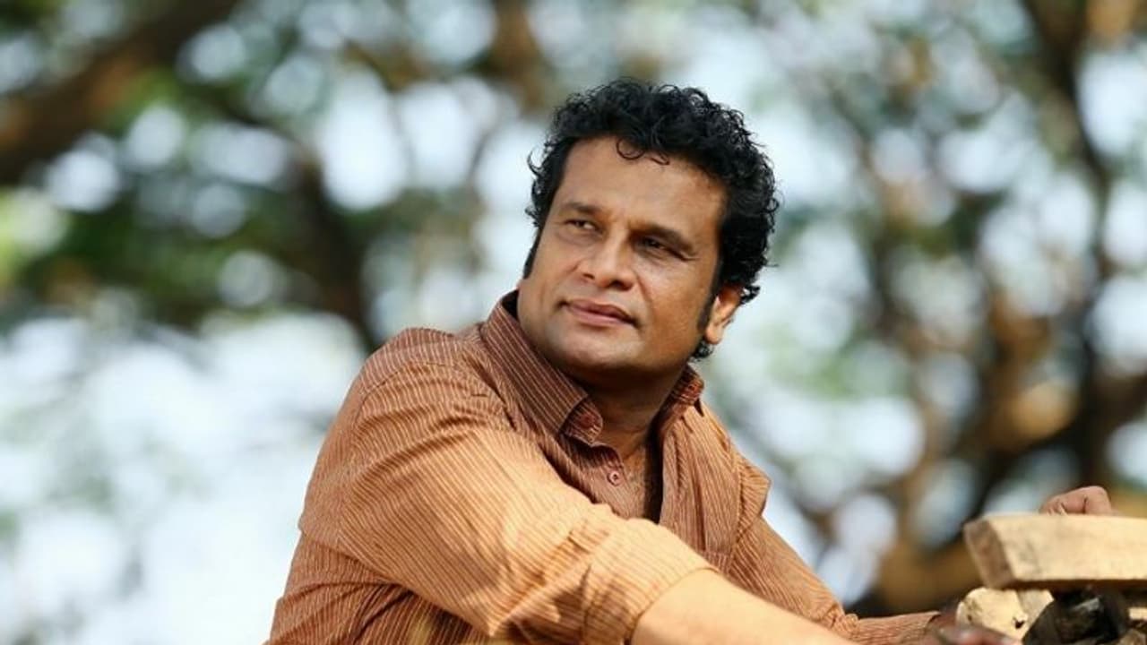 Hareesh Peradi : 'ഈ ചെകുത്താന്‍റെ സ്വന്തം നാട്ടിൽ നിന്ന് രക്ഷപ്പെട്ടാൽ അത്രയും നന്ന്': ഹരീഷ് പേരടി