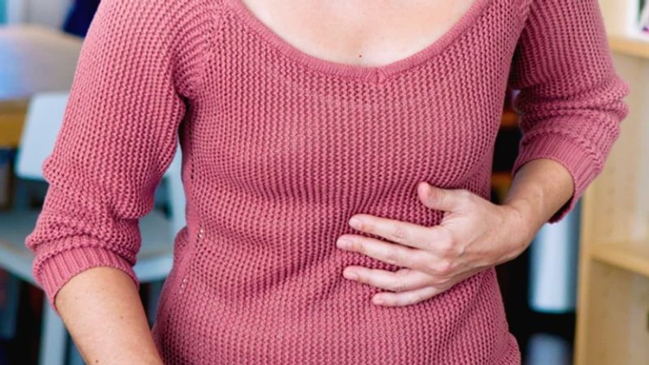 അള്സറിനെ തിരിച്ചറിയാം; ലക്ഷണങ്ങള്... അള്സറിനെ തിരിച്ചറിയാം; ലക്ഷണങ്ങള്...