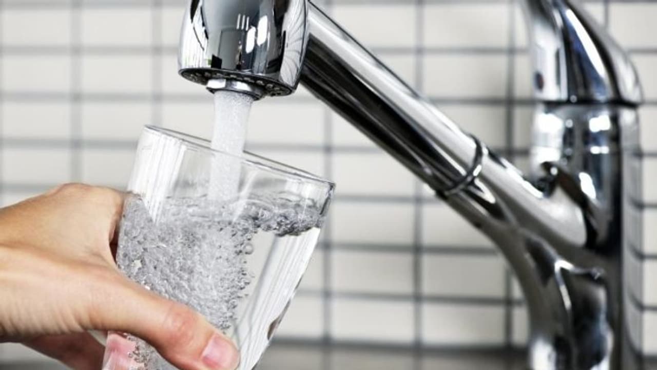 ಕಾರವಾರದಲ್ಲಿದ್ದ ಏಕೈಕ ಶುದ್ಧ ಕುಡಿಯುವ ನೀರಿನ ಘಟಕ ಬಂದ್! ಕಾರವಾರದಲ್ಲಿದ್ದ ಏಕೈಕ ಶುದ್ಧ ಕುಡಿಯುವ ನೀರಿನ ಘಟಕ ಬಂದ್!