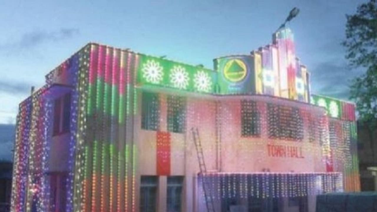 ದಸರಾ: ಮಂಜಿನ ನಗರಿಯಲ್ಲಿ ಸಿದ್ಧವಾಗ್ತಿದೆ 33 ಲಕ್ಷದ ವೇದಿಕೆ..!