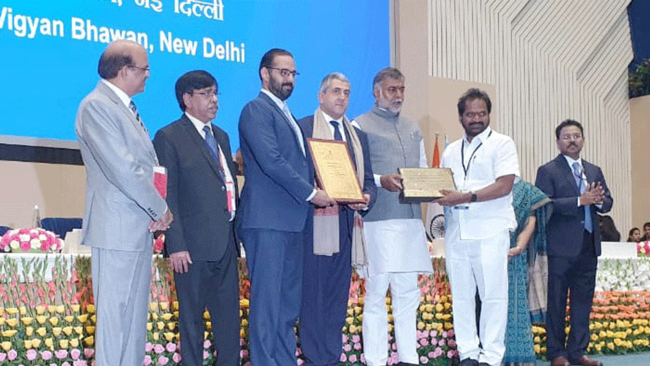 వరల్డ్ టూరిజం డే... తెలంగాణకు జాతీయస్థాయిలో గౌరవం వరల్డ్ టూరిజం డే... తెలంగాణకు జాతీయస్థాయిలో గౌరవం