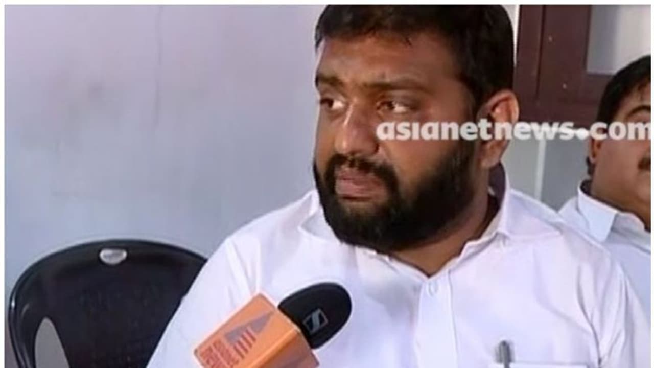 'വോട്ട് മറിച്ചെന്ന ആരോപണം അടിസ്ഥാന രഹിതം'; പ്രതീക്ഷിച്ച വോട്ട് പാര്ട്ടിക്ക് ലഭിച്ചുവെന്ന് എന്ഡിഎ സ്ഥാനാര്ത്ഥി എന് ഹരി 'വോട്ട് മറിച്ചെന്ന ആരോപണം അടിസ്ഥാന രഹിതം'; പ്രതീക്ഷിച്ച വോട്ട് പാര്ട്ടിക്ക് ലഭിച്ചുവെന്ന് എന്ഡിഎ സ്ഥാനാര്ത്ഥി എന് ഹരി