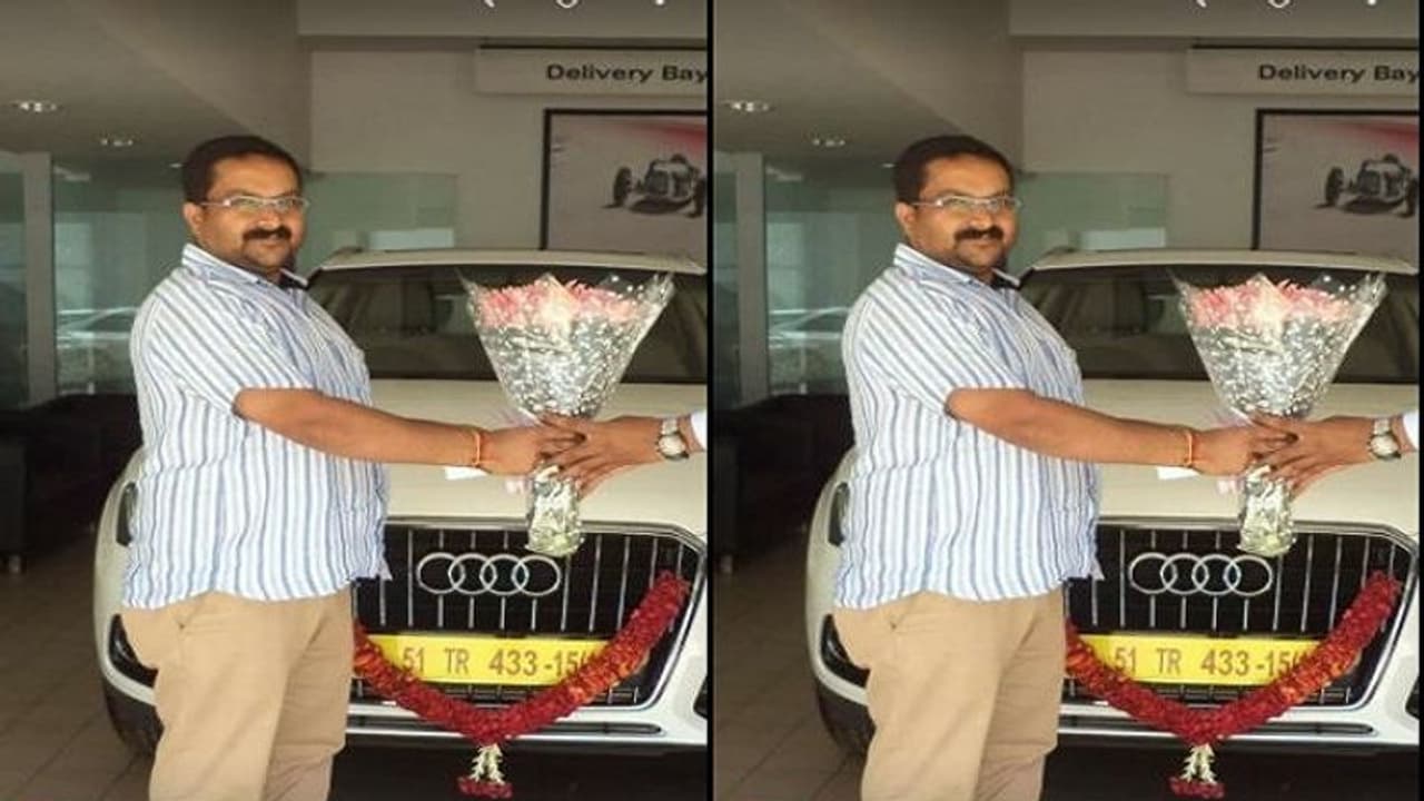 ಕೊಡಗು: ಗುಂಡು ಹಾರಿಸಿಕೊಂಡು ಕಾಫಿ ವ್ಯಾಪಾರಿ ಆತ್ಮಹತ್ಯೆ ಕೊಡಗು: ಗುಂಡು ಹಾರಿಸಿಕೊಂಡು ಕಾಫಿ ವ್ಯಾಪಾರಿ ಆತ್ಮಹತ್ಯೆ