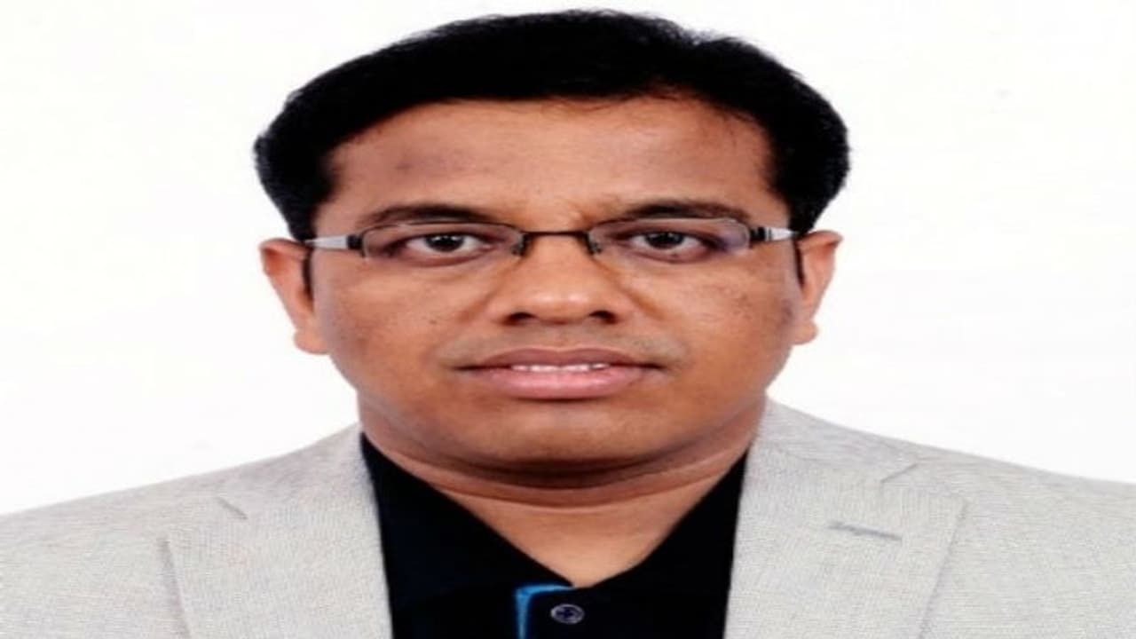 জলবায়ু দূষণ রুখতে বাঁকুড়ার তাপসের গবেষণা পাচ্ছে ভারত সরকারের স্বীকৃতি জলবায়ু দূষণ রুখতে বাঁকুড়ার তাপসের গবেষণা পাচ্ছে ভারত সরকারের স্বীকৃতি