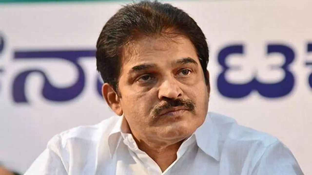 वेणुगोपाल का आरोप : चुनाव आयोग कर रहा सरकारी विभाग की तरह काम वेणुगोपाल का आरोप : चुनाव आयोग कर रहा सरकारी विभाग की तरह काम