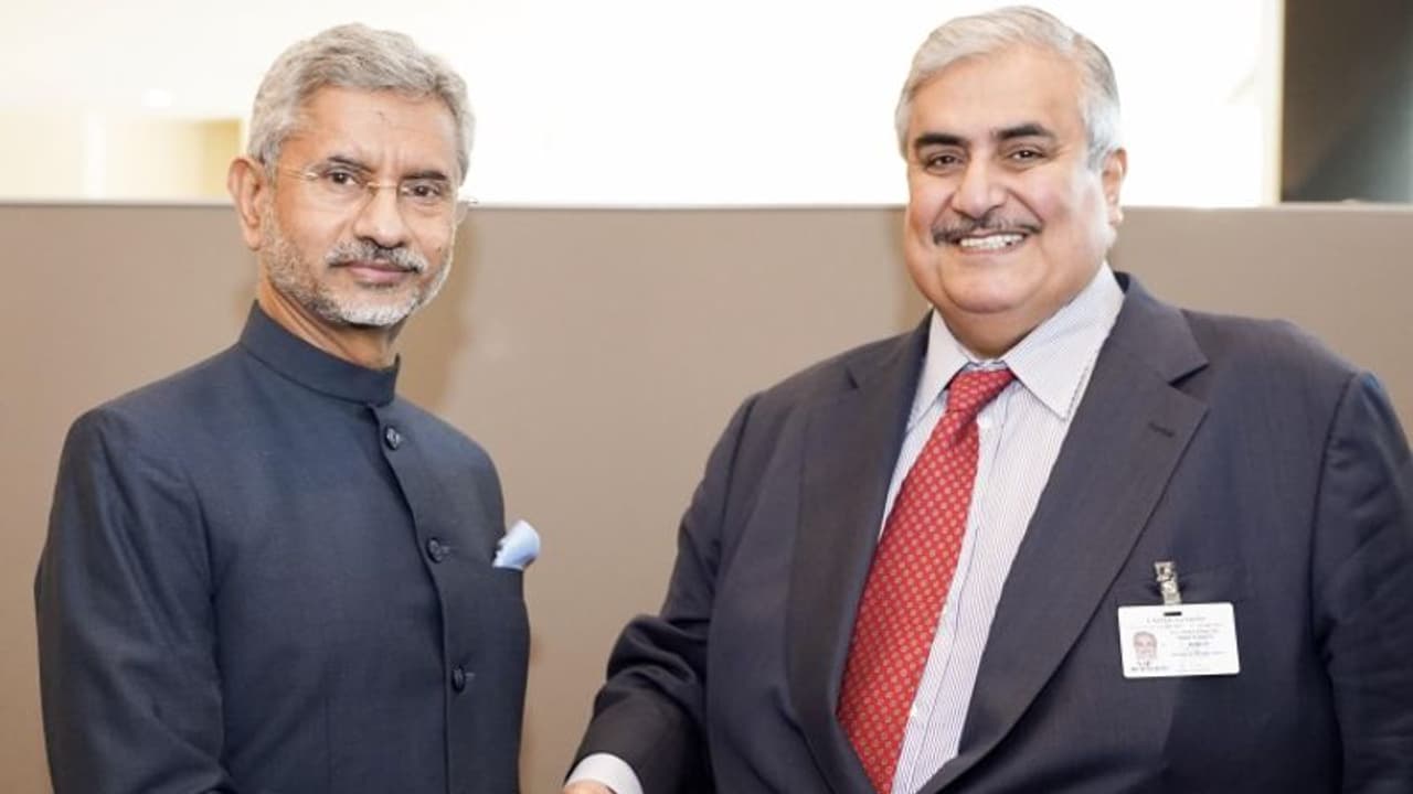 ഇന്ത്യന് ബഹ്റൈന് വിദേശകാര്യ മന്ത്രിമാര് കൂടിക്കാഴ്ച നടത്തി ഇന്ത്യന് ബഹ്റൈന് വിദേശകാര്യ മന്ത്രിമാര് കൂടിക്കാഴ്ച നടത്തി