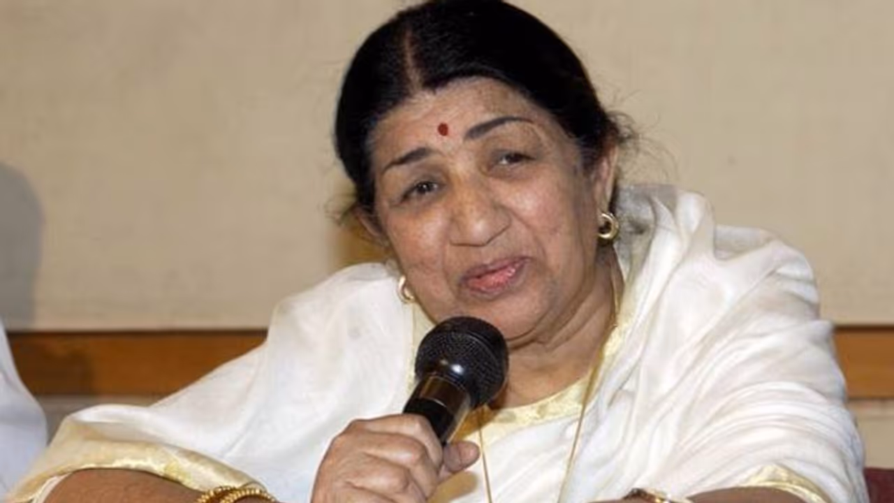 लता मंगेशकर ने पूरी जिंदगी नहीं की शादी, ये है बड़ी वजह