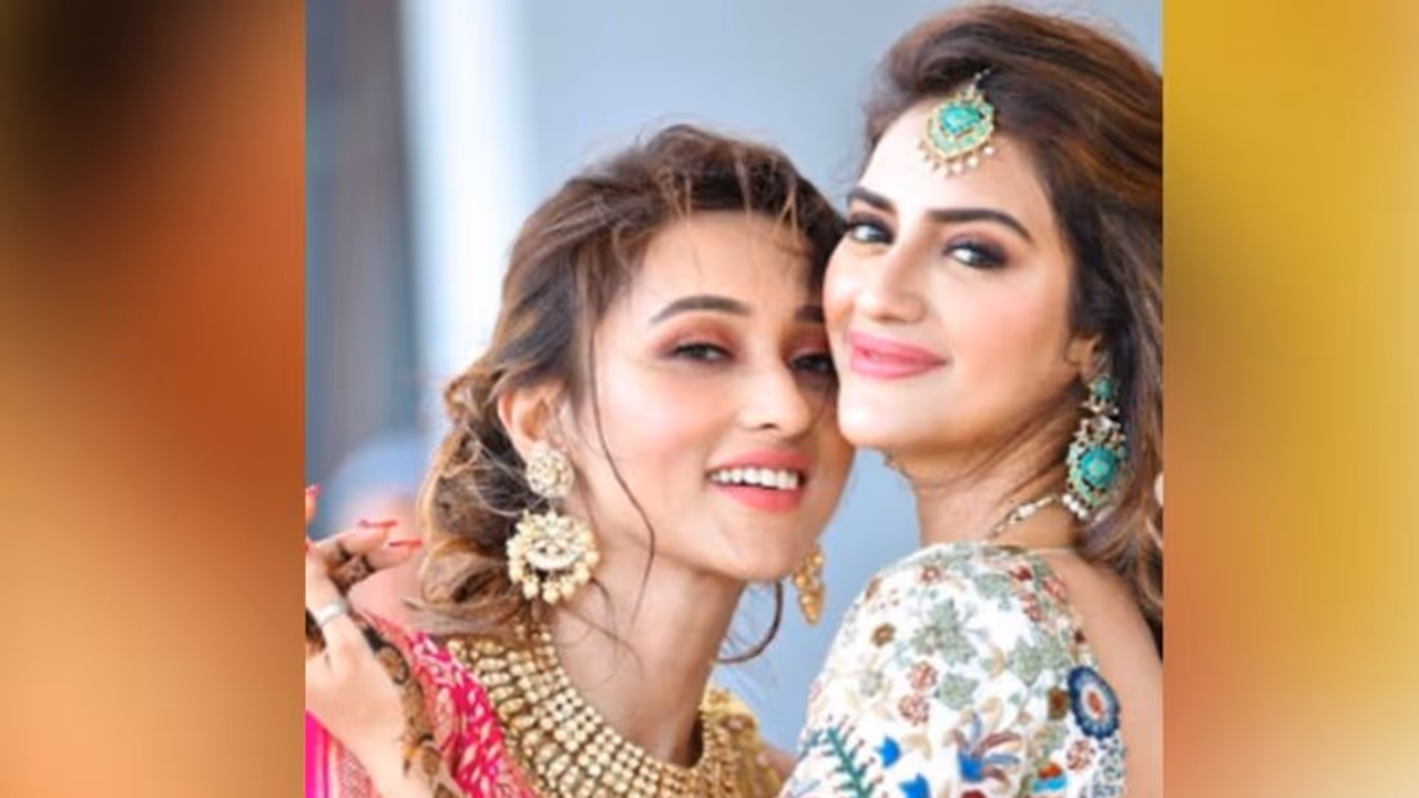 কেমন পাত্র চাই সাংসদ অভিনেত্রী মিমির, বনুয়ার 'Finace' খোঁজার দায়িত্ব নিলেন নুসরত কেমন পাত্র চাই সাংসদ অভিনেত্রী মিমির, বনুয়ার 'Finace' খোঁজার দায়িত্ব নিলেন নুসরত