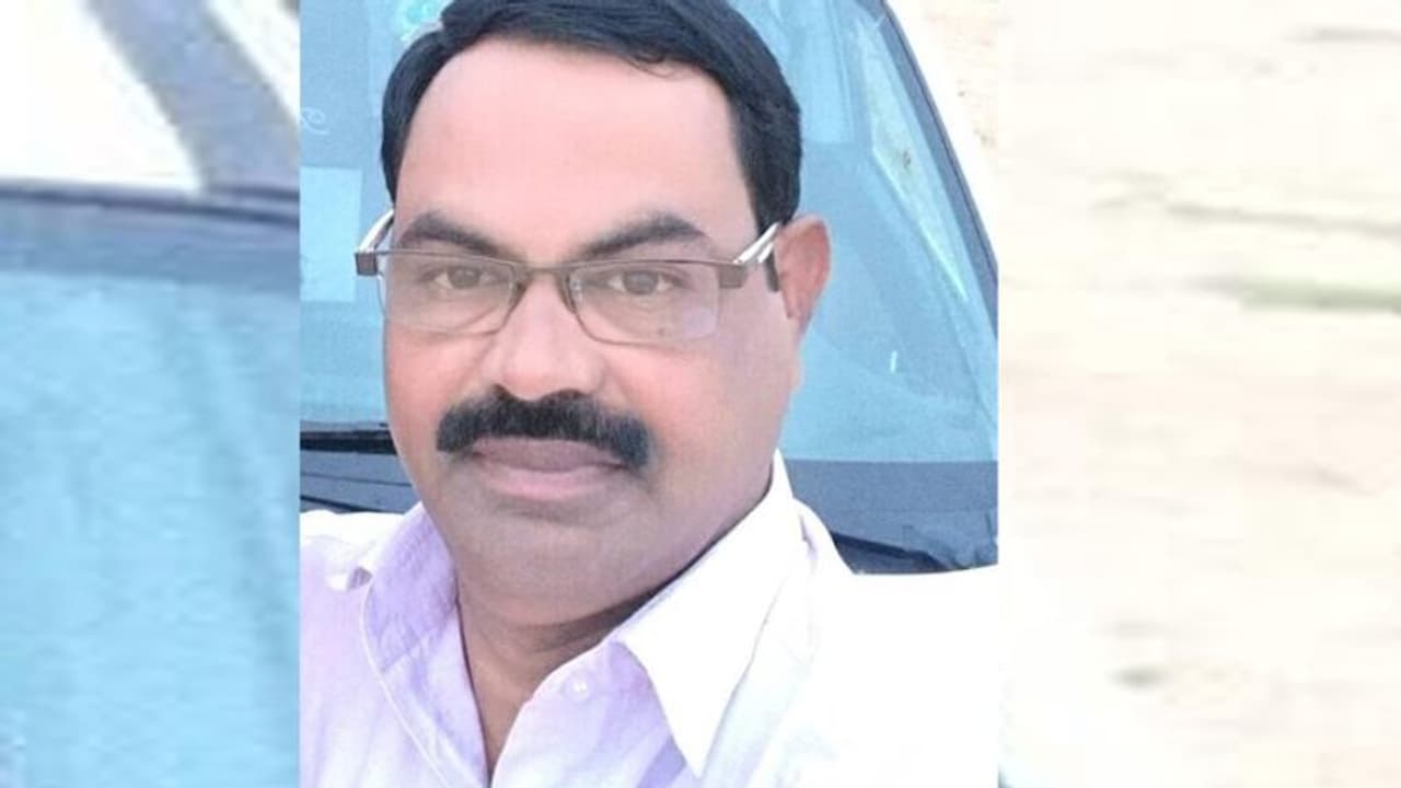 ప్రమోద్ ఆవంచ కవిత: జ్ఞాపకాల సందడి ప్రమోద్ ఆవంచ కవిత: జ్ఞాపకాల సందడి