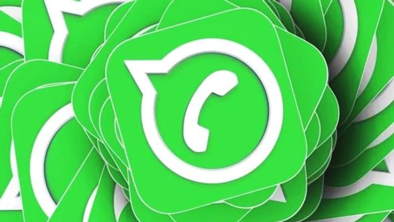 ఐఓఎస్ 8 కంటే పాత వర్షన్పై ఫిబ్రవరి నుంచి వాట్సాప్ నో వర్కింగ్! ఐఓఎస్ 8 కంటే పాత వర్షన్పై ఫిబ్రవరి నుంచి వాట్సాప్ నో వర్కింగ్!