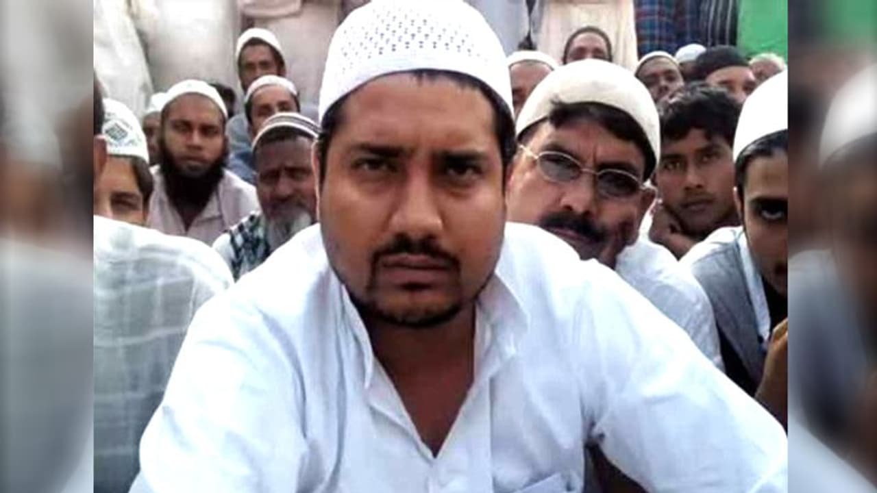 पुलिस ने इस सपा विधायक को किया भगोड़ा घोषित, गिरफ्तारी नहीं हुई तो संपत्ति होगी कुर्क पुलिस ने इस सपा विधायक को किया भगोड़ा घोषित, गिरफ्तारी नहीं हुई तो संपत्ति होगी कुर्क