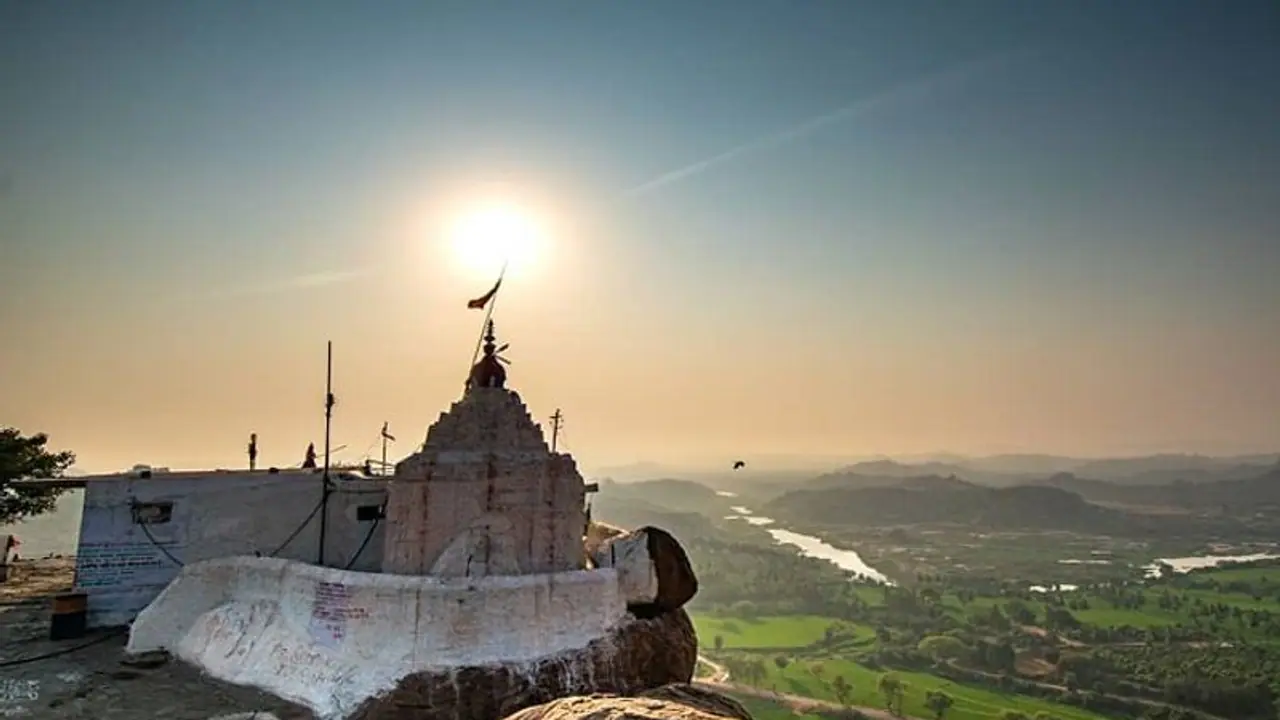 ಆನೆಗೊಂದಿ ಉತ್ಸವದಲ್ಲಿ ಸ್ಥಳೀಯ ಕಲಾವಿದರಿಗೆ ಆದ್ಯತೆ: ಡಿಸಿ ಆನೆಗೊಂದಿ ಉತ್ಸವದಲ್ಲಿ ಸ್ಥಳೀಯ ಕಲಾವಿದರಿಗೆ ಆದ್ಯತೆ: ಡಿಸಿ