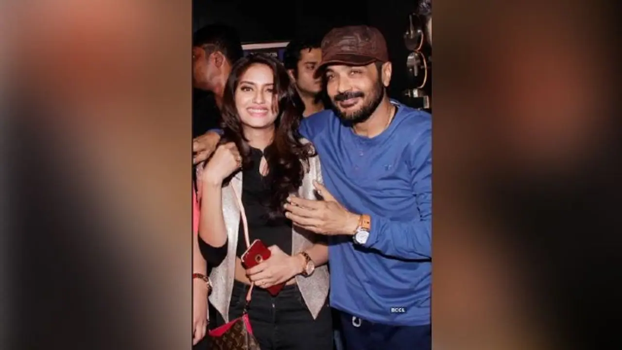 নুসরতের সঙ্গে প্রসেনজিৎ এর পুজো পার্বণ, জানালেন শারদীয়ার শুভেচ্ছা নুসরতের সঙ্গে প্রসেনজিৎ এর পুজো পার্বণ, জানালেন শারদীয়ার শুভেচ্ছা