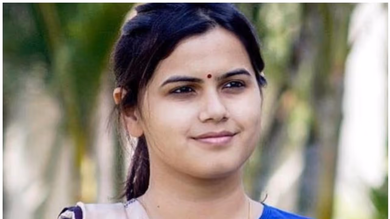 മഹാരാഷ്ട്രയില്‍ എന്‍സിപി സ്ഥാനാര്‍ത്ഥി ബിജെപിയില്‍ ചേര്‍ന്നു