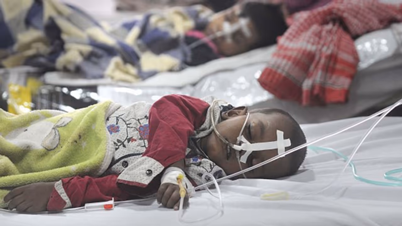 'ഗൊരക്പൂരിലെ ശിശുമരണം: മനുഷ്യ നിര്‍മ്മിത കൂട്ടക്കുരുതി, ഉത്തരവാദി ഒരാള്‍'; യോഗി സര്‍ക്കാരിനെതിരെ കഫീല്‍ ഖാന്‍