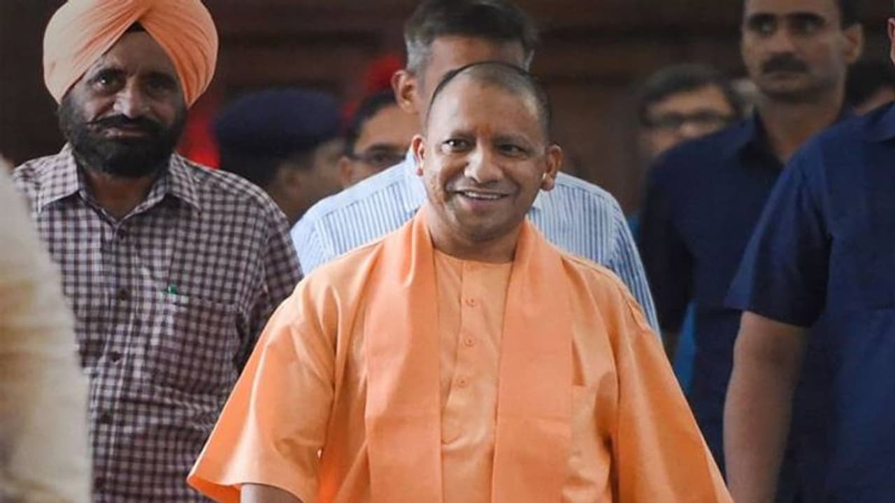 UP में NRC लागू करने का काम शुरू, दूसरे राज्यों के लोगों का डेटा भी होगा तैयार UP में NRC लागू करने का काम शुरू, दूसरे राज्यों के लोगों का डेटा भी होगा तैयार