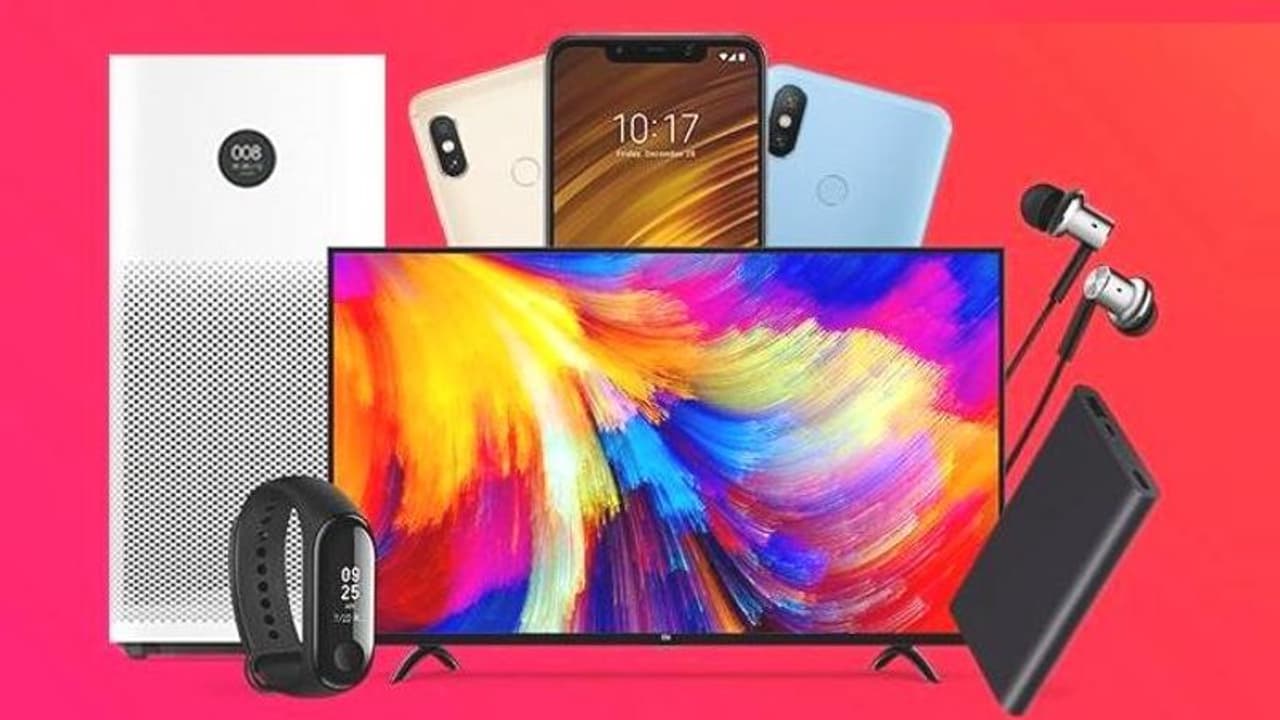 హాట్ కేక్ల్లా ‘షియోమీ’ ఫోన్లు, టీవీలు.. ఒక్కరోజే 15 లక్షల యూనిట్ల సేల్ హాట్ కేక్ల్లా ‘షియోమీ’ ఫోన్లు, టీవీలు.. ఒక్కరోజే 15 లక్షల యూనిట్ల సేల్