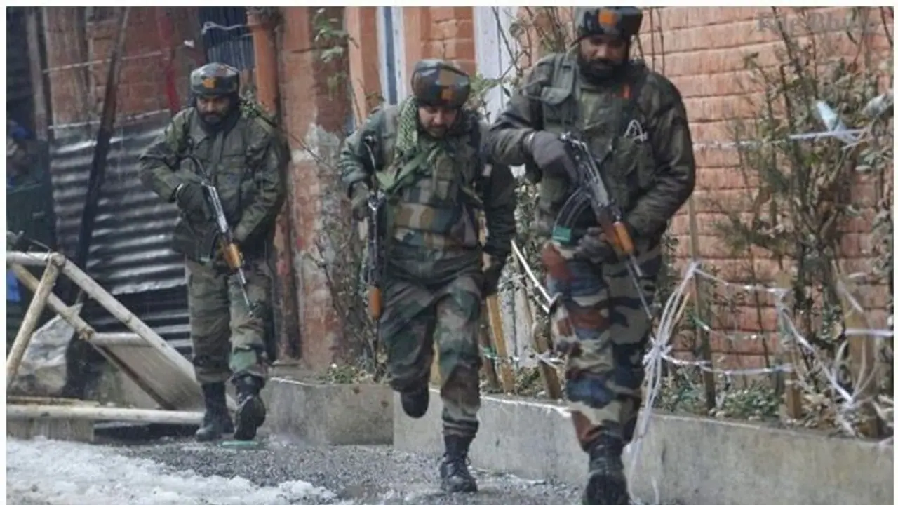 ജമ്മു കശ്മീരില് വീണ്ടും ഏറ്റുമുട്ടല്: രണ്ടു തീവ്രവാദികളെ സൈന്യം വധിച്ചു ജമ്മു കശ്മീരില് വീണ്ടും ഏറ്റുമുട്ടല്: രണ്ടു തീവ്രവാദികളെ സൈന്യം വധിച്ചു