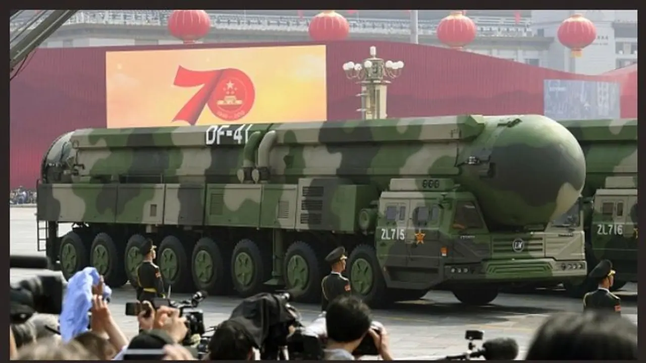 ലോകത്തെ ഞെട്ടിച്ച് ഡിഎഫ് 41 മിസൈല് അവതരിപ്പിച്ച് ചൈന; 30 മിനുട്ടില് യുഎസിനെ ലക്ഷ്യം വയ്ക്കാന് ശേഷി.! ലോകത്തെ ഞെട്ടിച്ച് ഡിഎഫ് 41 മിസൈല് അവതരിപ്പിച്ച് ചൈന; 30 മിനുട്ടില് യുഎസിനെ ലക്ഷ്യം വയ്ക്കാന് ശേഷി.!