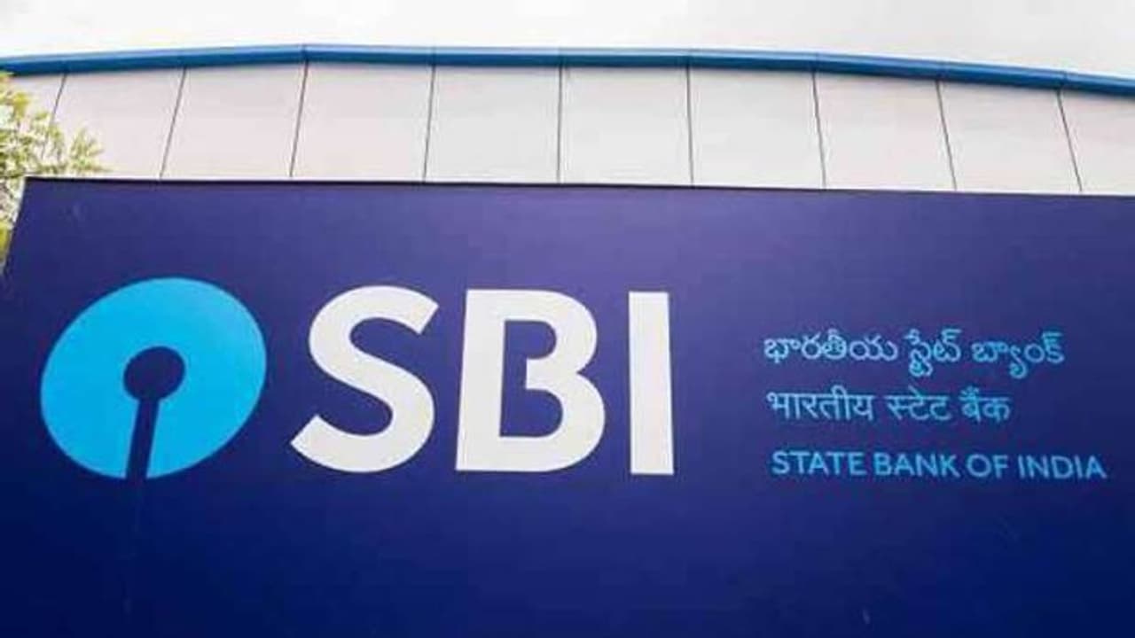 Bank of Baroda, SBI limit cash withdrawals from micro ATMs of other banks