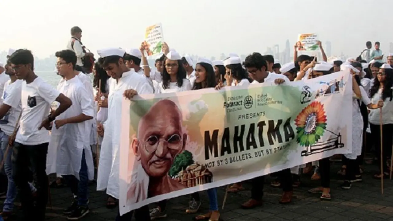 Gandhi Jayanti: Rallies taken out across country, citizens pledge to make India single use plastic free