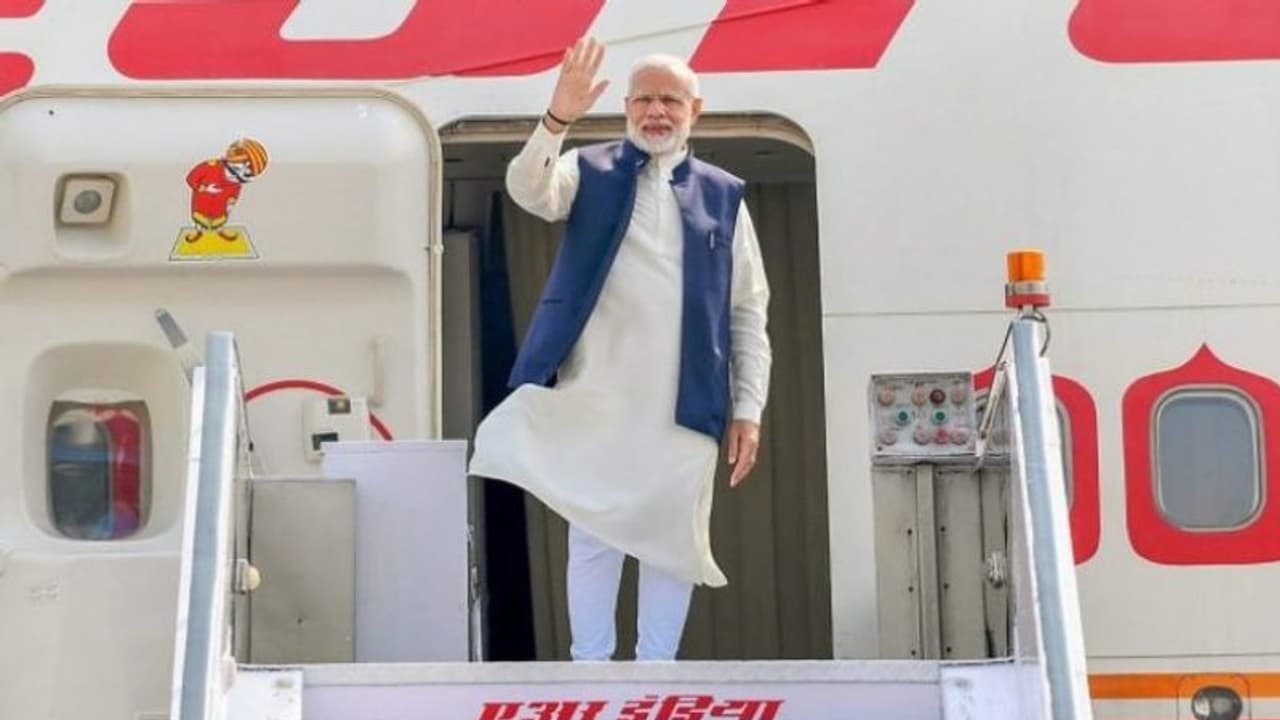 പണം വരുന്നില്ല, ചെലവാക്കൽ ഇനി എങ്ങനെ?: മോദി സർക്കാരിന് ഞെട്ടിച്ച് ജിഎസ്ടിയും! പണം വരുന്നില്ല, ചെലവാക്കൽ ഇനി എങ്ങനെ?: മോദി സർക്കാരിന് ഞെട്ടിച്ച് ജിഎസ്ടിയും!