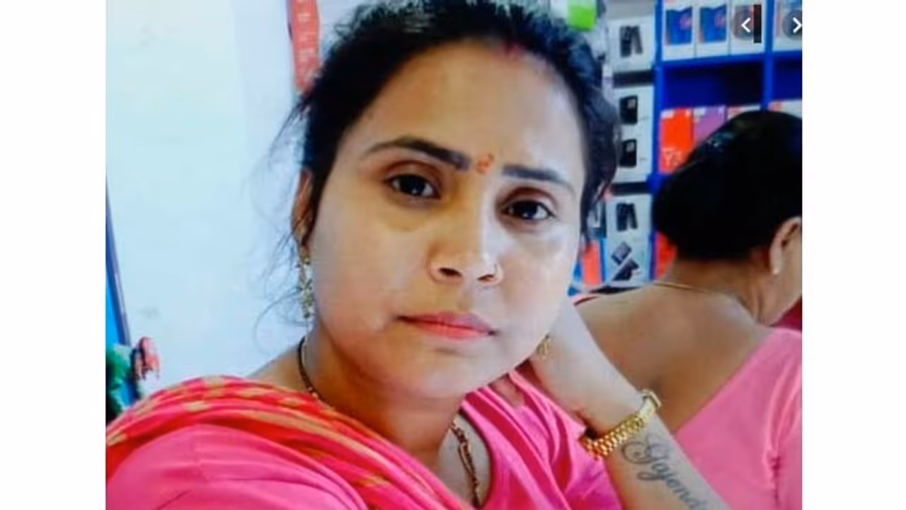 बदमाशों ने इस सिंगर को मारी 5 गोलियां , डेढ़ महीने पहले भी की थी मारने की कोशिश बदमाशों ने इस सिंगर को मारी 5 गोलियां , डेढ़ महीने पहले भी की थी मारने की कोशिश