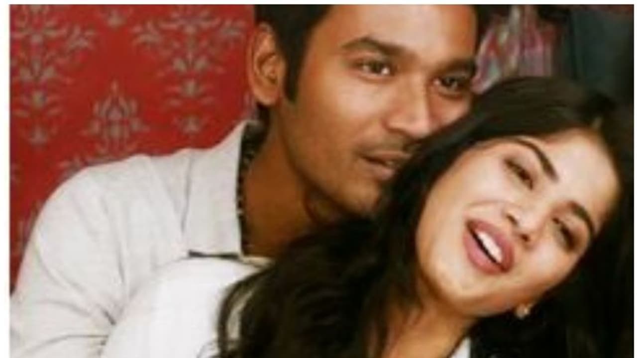 കാത്തിരിപ്പിന് വിട, എന്നൈ നോക്കി പായും തോട്ടയുടെ റിലീസ് തിയ്യതി പ്രഖ്യാപിച്ചു കാത്തിരിപ്പിന് വിട, എന്നൈ നോക്കി പായും തോട്ടയുടെ റിലീസ് തിയ്യതി പ്രഖ്യാപിച്ചു